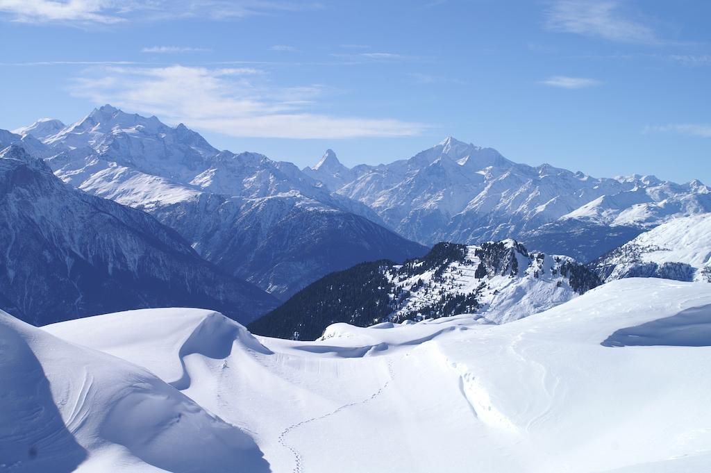 Swiss Chalet-Style Hotel Walliser Spycher Riederalp Exterior foto